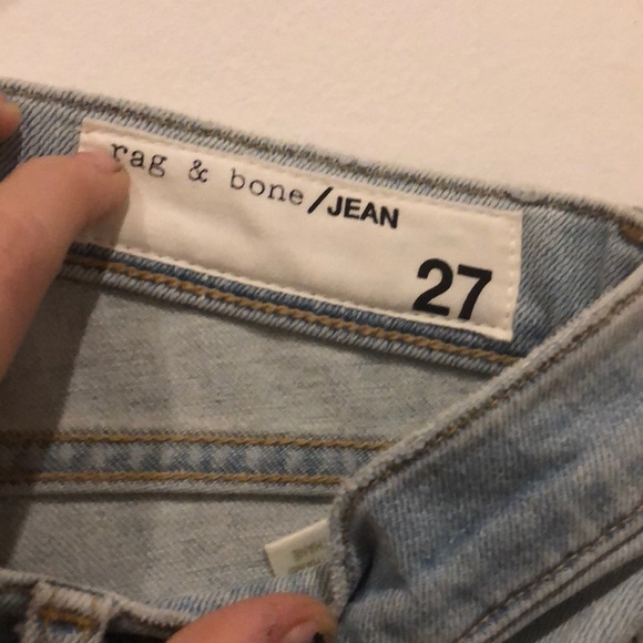 Rag and bone light wash boyfriend cut NWT size 27 - Picture 3 of 5